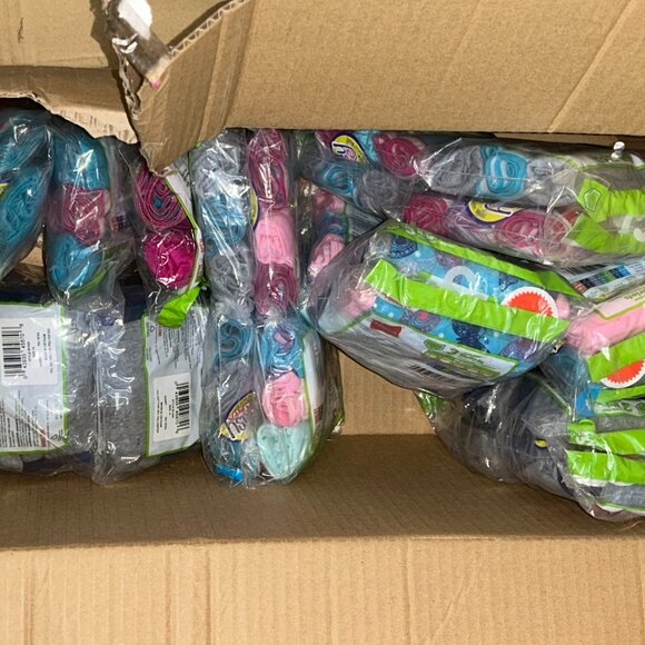 Hanes Girls’ Tagless Briefs – LOT 28 - 144 pcs – 48 packs (3 ea) – Sz 4 - NEW - Picture 5 of 7